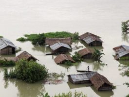 அசாமில் வெள்ளம் அபாயம்