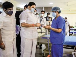 கொரோனா மருத்துவமனைகளாக