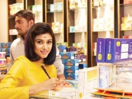 Oviya